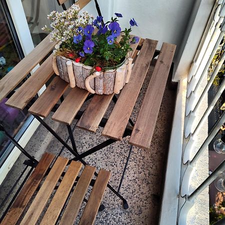 Mimi'S Place/ Уют В Центъра На София Kültér fotó